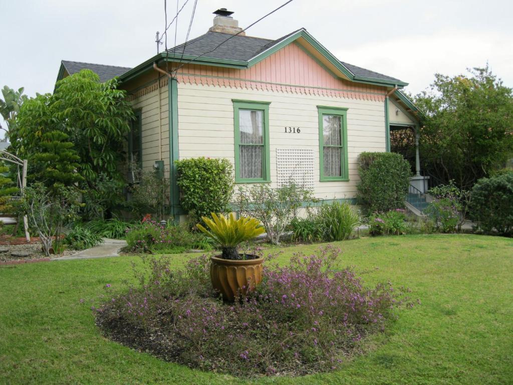 A White Jasmine Inn Санта Барбара Екстериор снимка