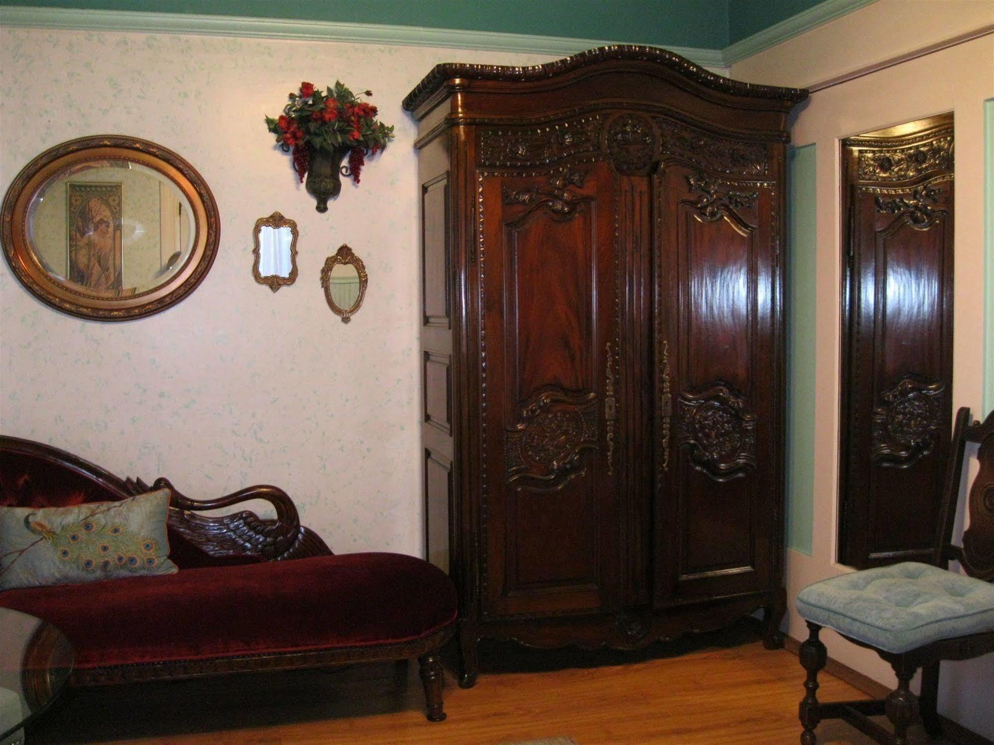 A White Jasmine Inn Санта Барбара Екстериор снимка