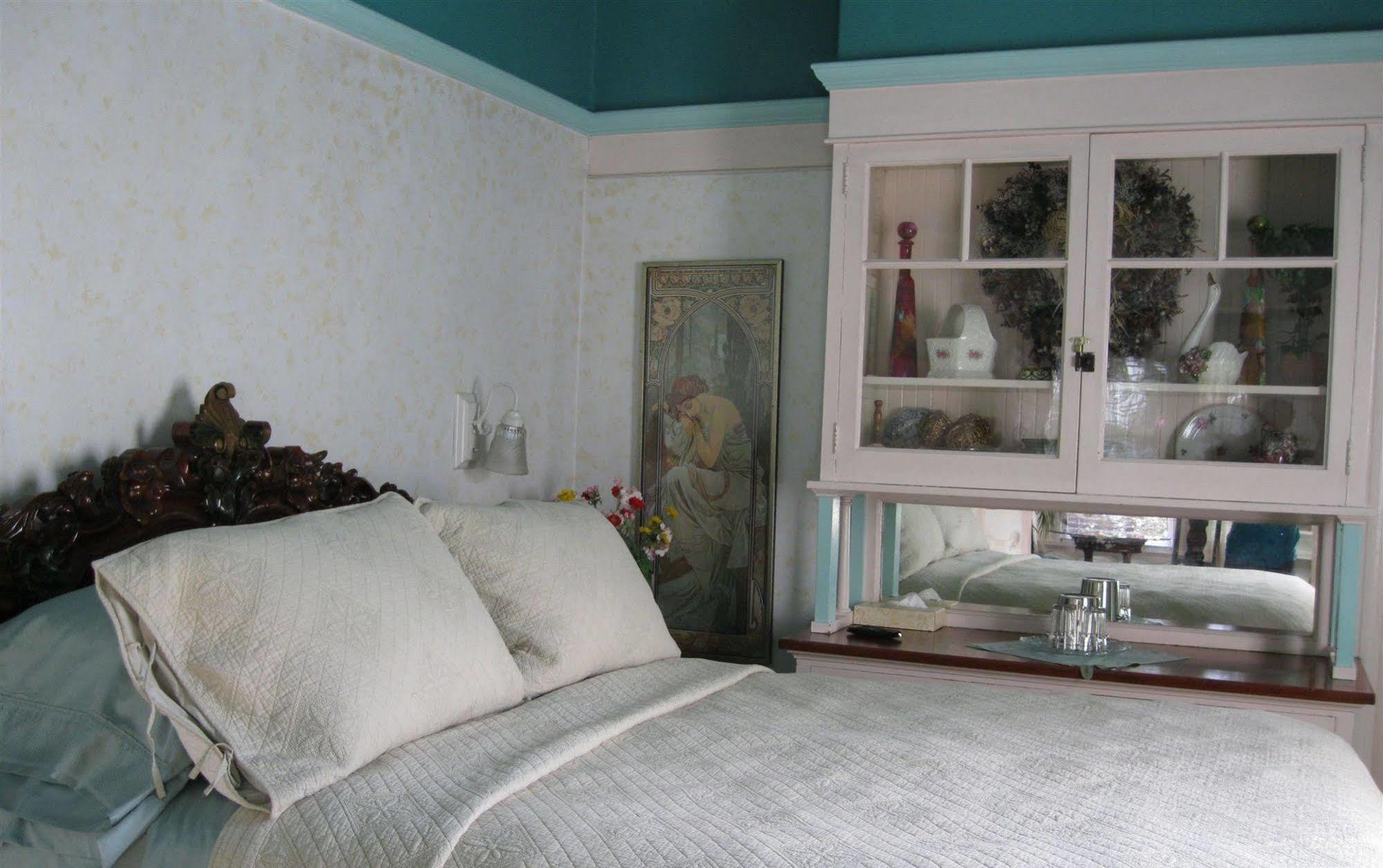 A White Jasmine Inn Санта Барбара Екстериор снимка